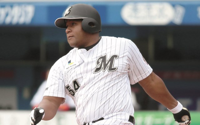 デスパイネ(ソフトバンク)の移籍や年俸が気になる。通訳の結婚式